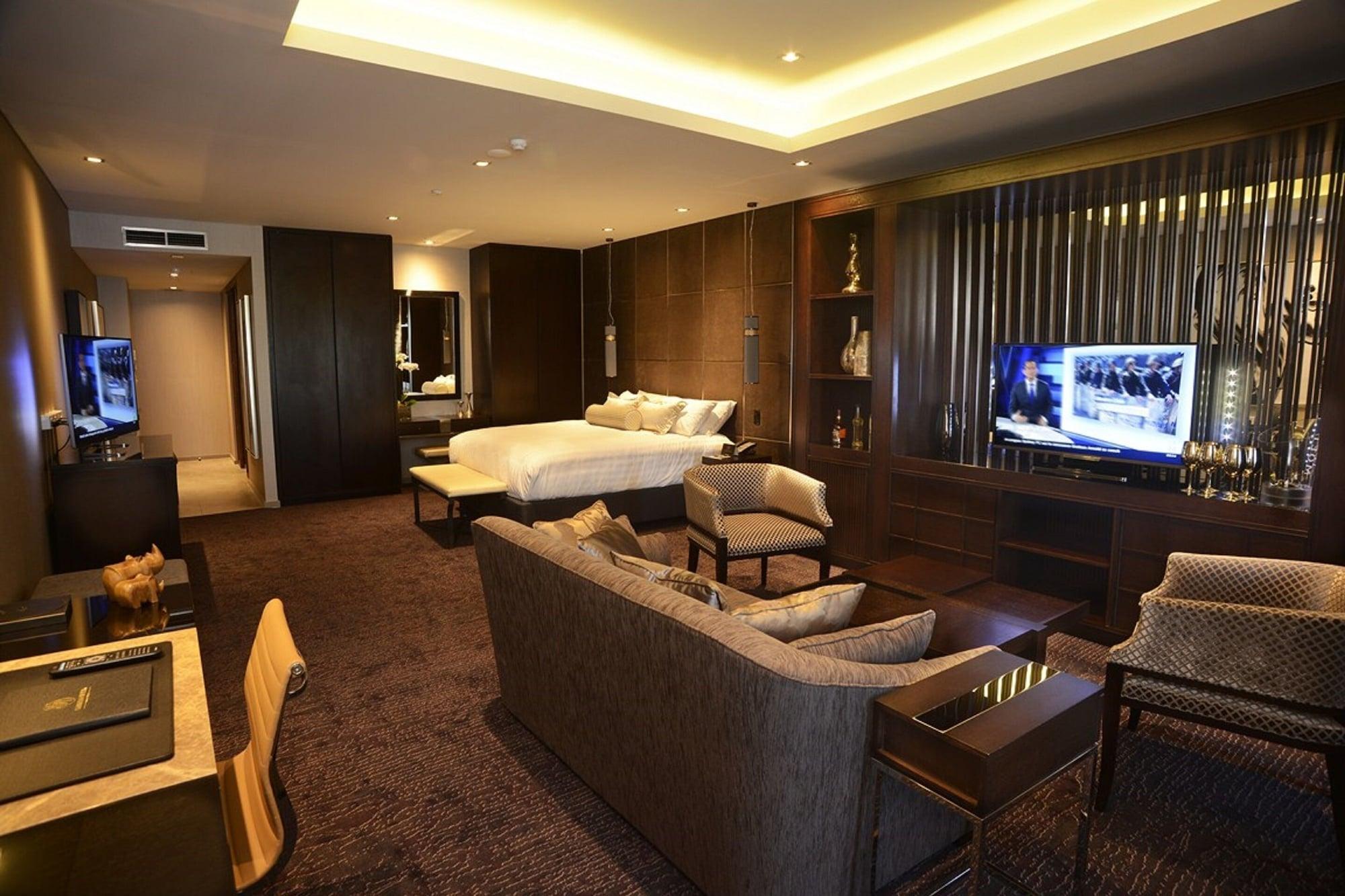 Gambaro Hotel Brisbane Buitenkant foto A suite at the hotel
