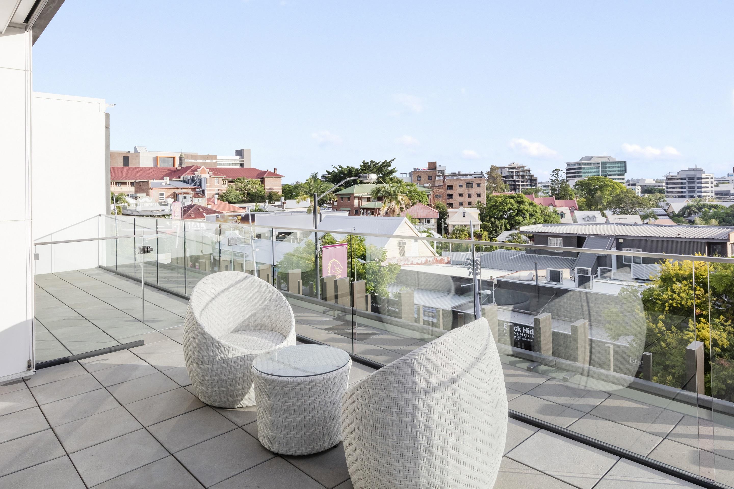 Gambaro Hotel Brisbane Buitenkant foto The rooftop terrace