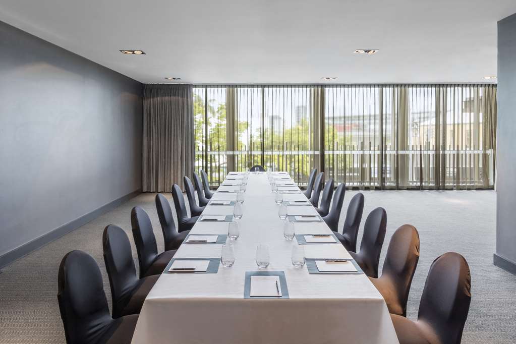 Gambaro Hotel Brisbane Faciliteiten foto Meeting room